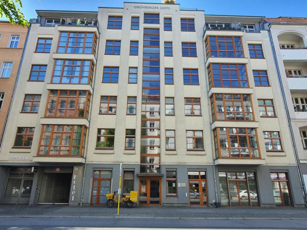 Mehrgeschossiges Wohn- und Geschäftshaus in innerstädtischer Lage als Beispiel für die Bewertung von Bestandsimmobilien.